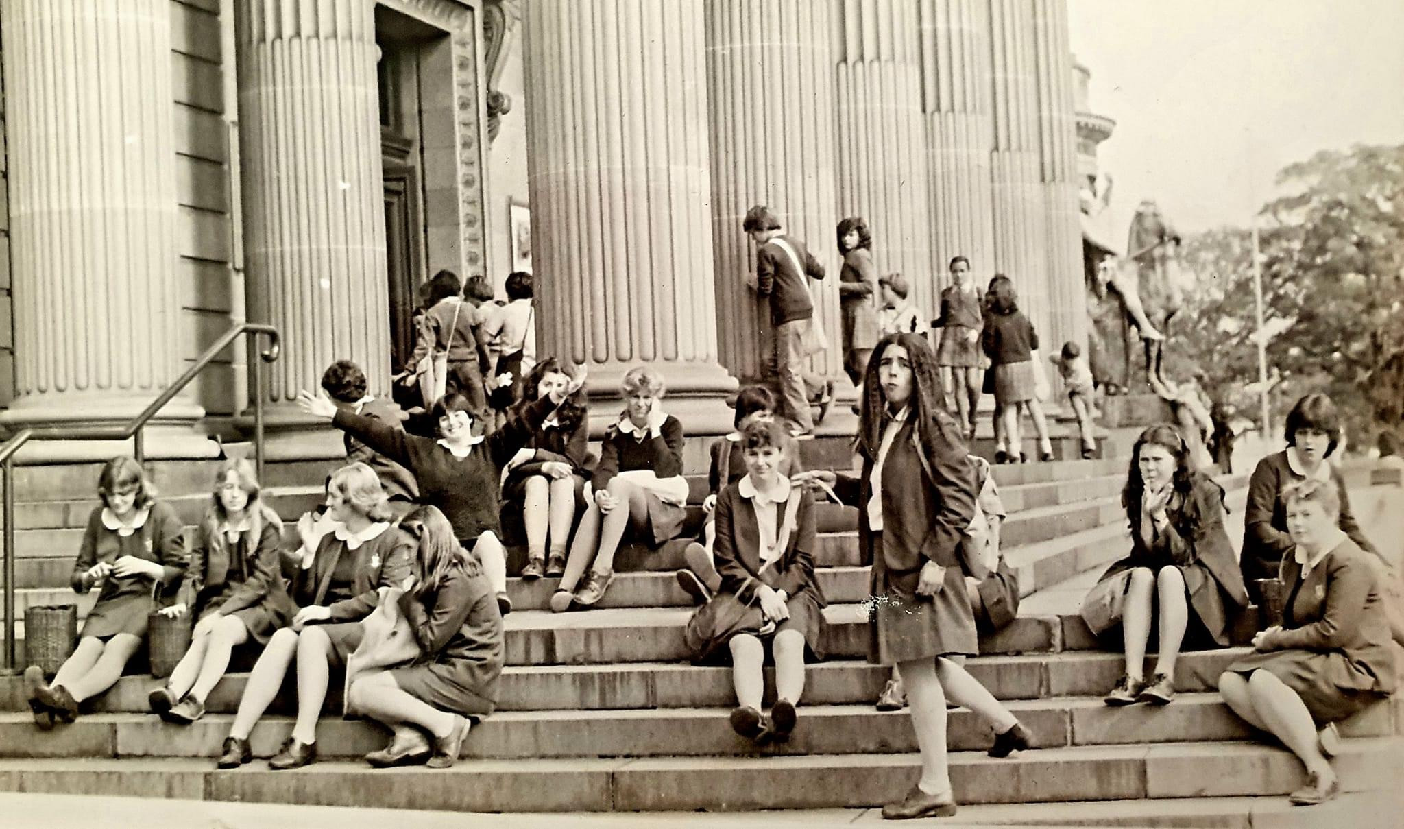 1980s at the art gallery