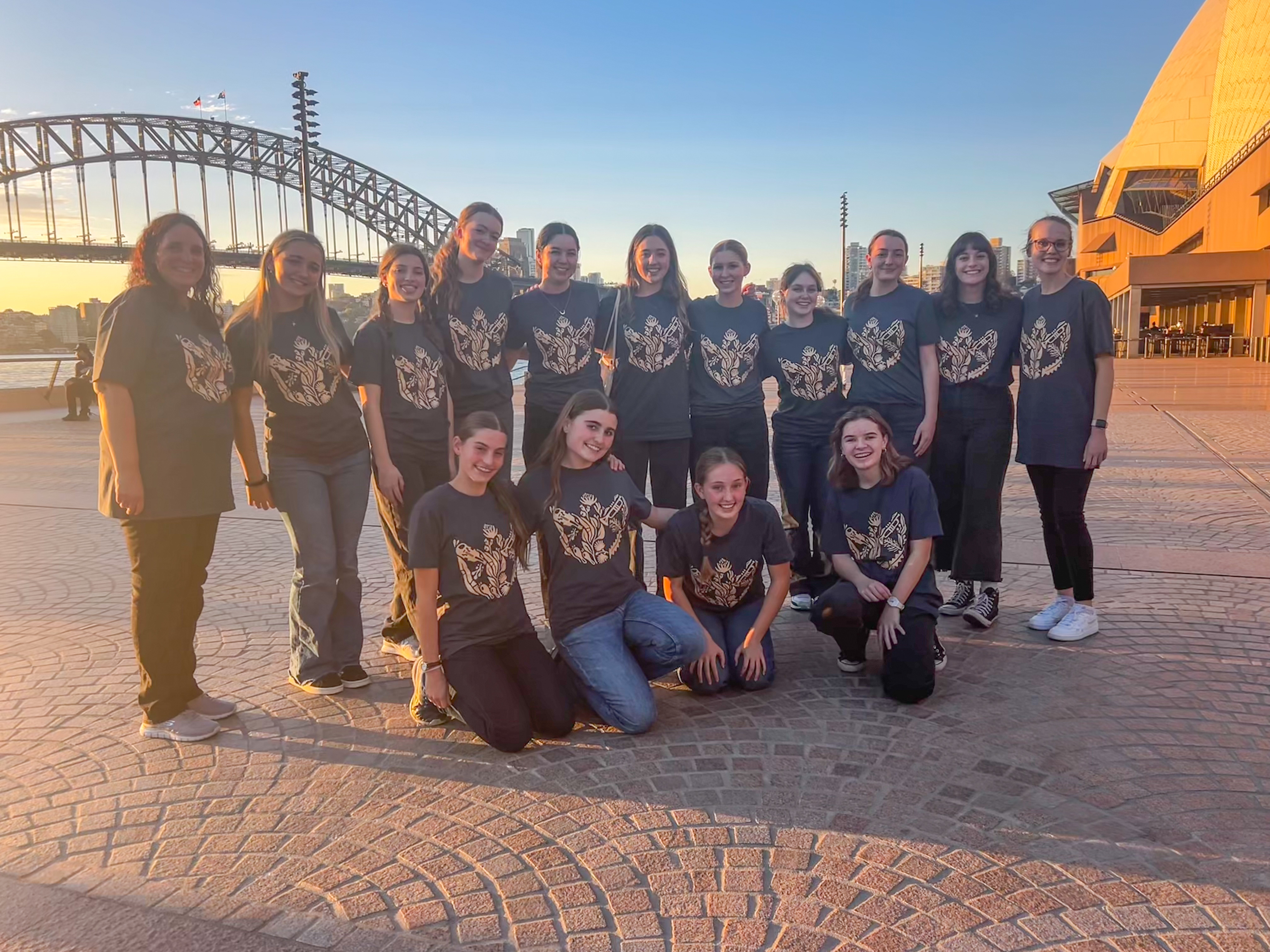 CAAE901 C 11 A9 4 C2 F BAE8 C47 E50143 C09