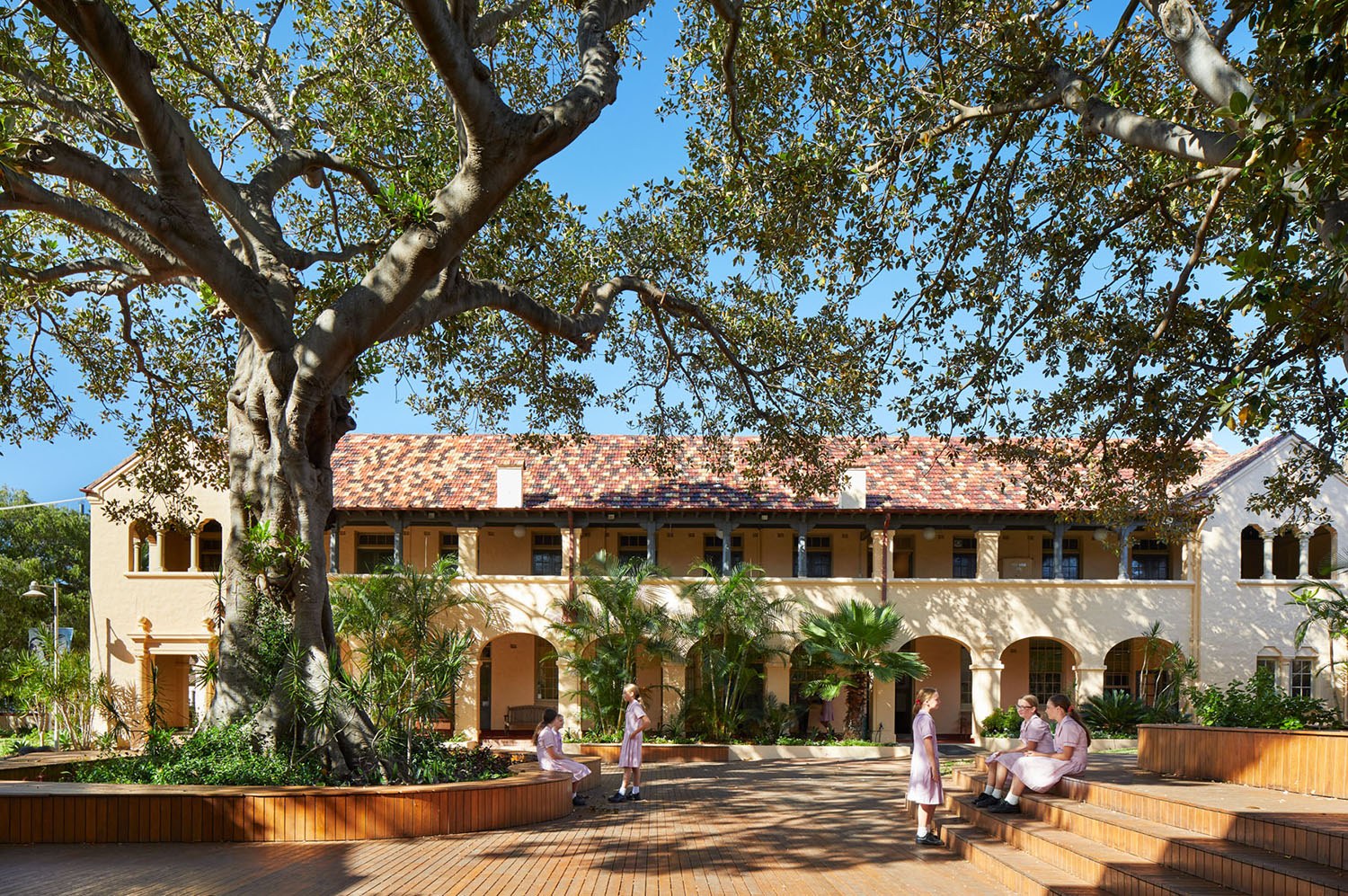 SMC Convent Deck Alicia Taylor LOWRES Copy