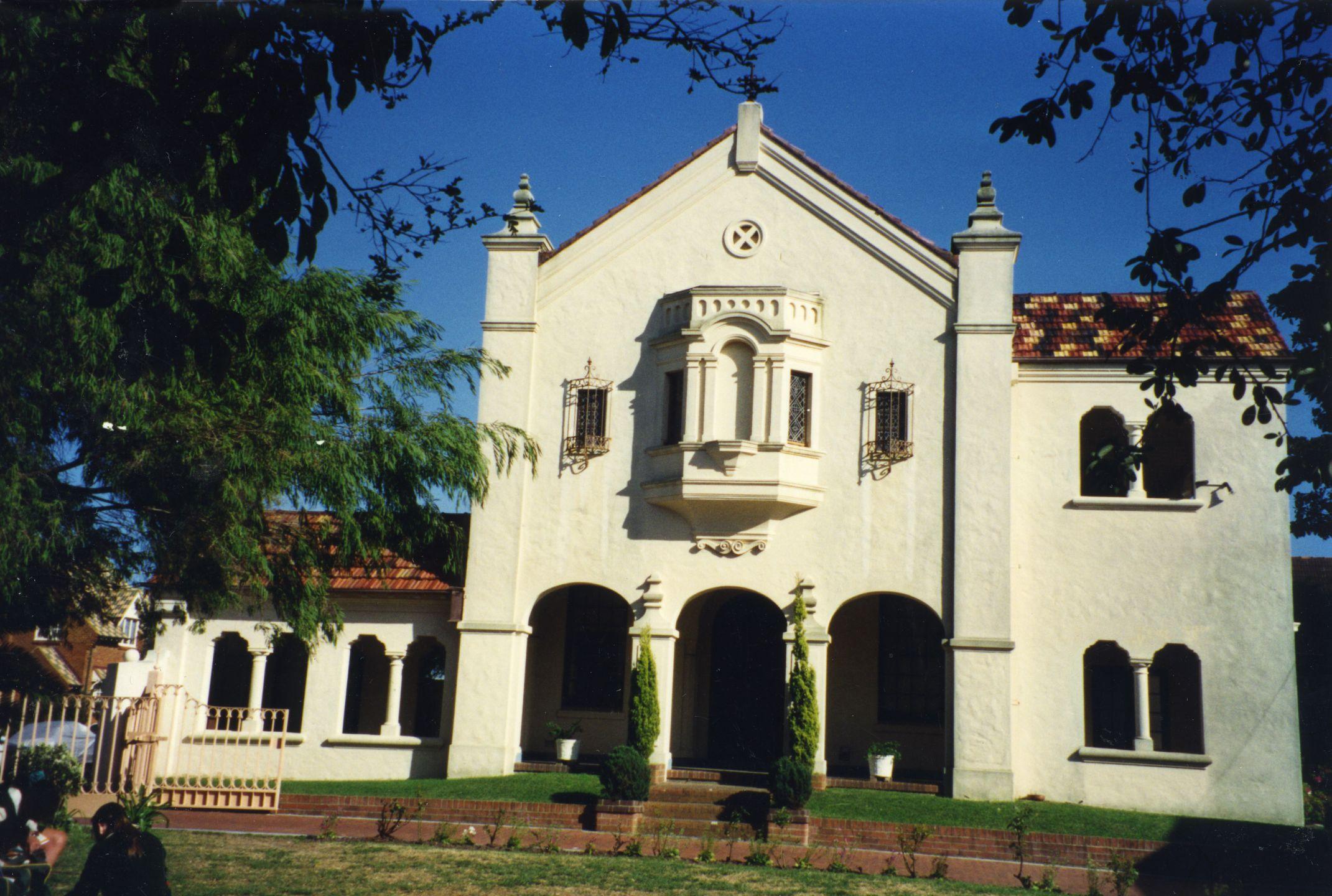 Stella Maris Convent building 1993 2
