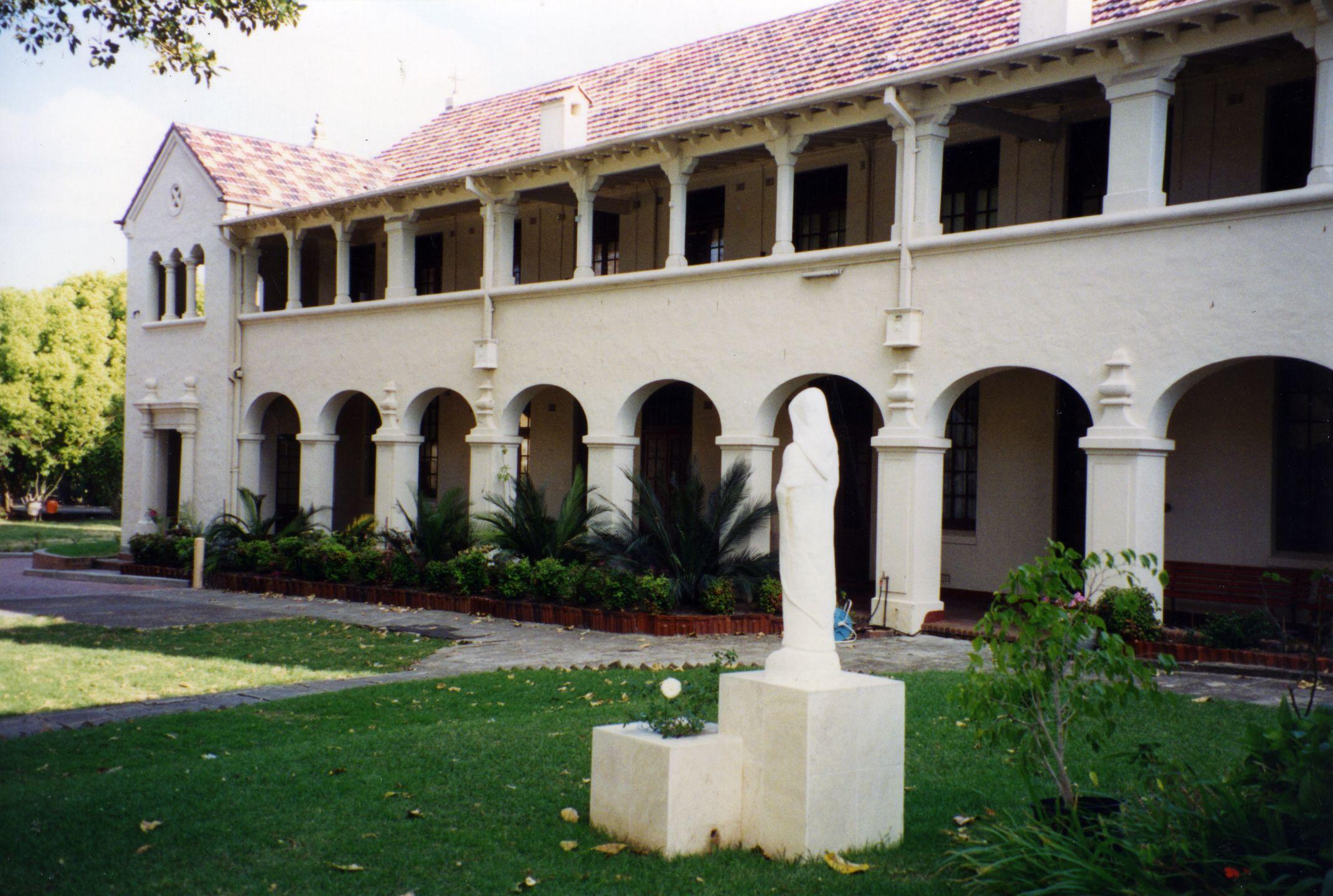 Stella Maris Convent building 1993 3